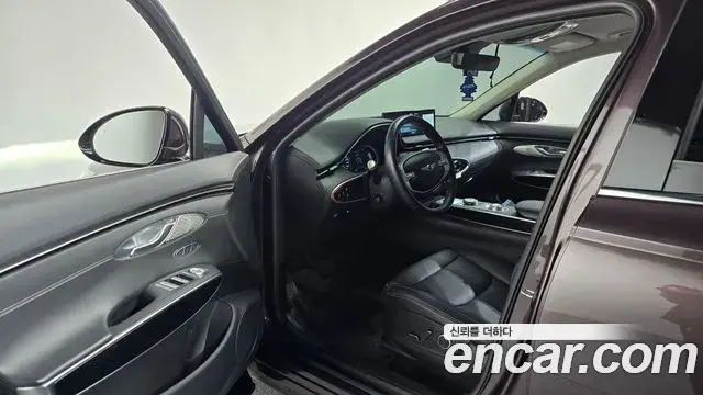 Genesis GV70 2021 — ფოტო 5/20