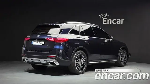 Mercedes-Benz GLC-Class 2024 — Фото 2/20