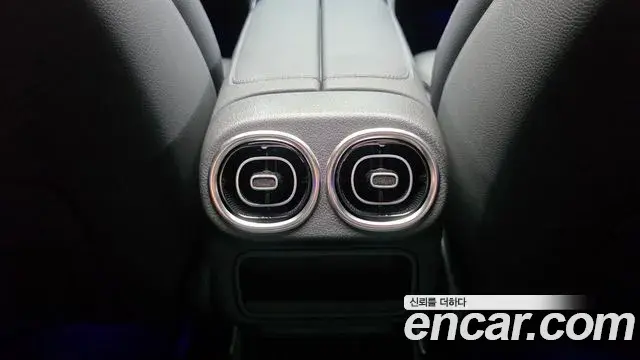 Mercedes-Benz GLC-Class 2024 — ფოტო 14/33