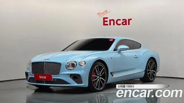 Bentley Continental GT 2019 — Photo 8/20