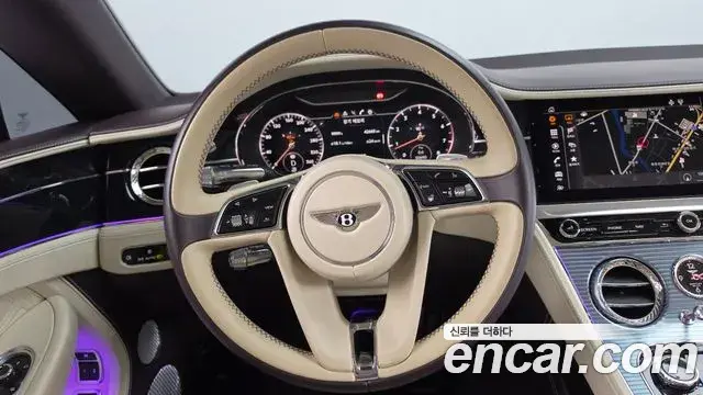 Bentley Continental GT 2019 — Photo 11/20