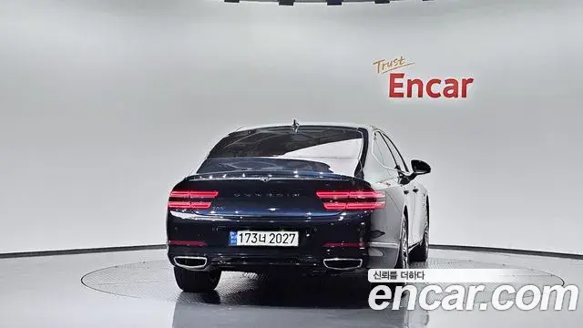 Genesis G80 2021 — ფოტო 12/33