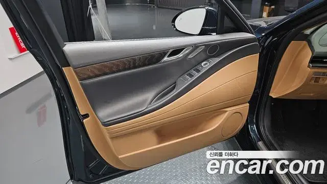 Genesis G80 2021 — ფოტო 15/33