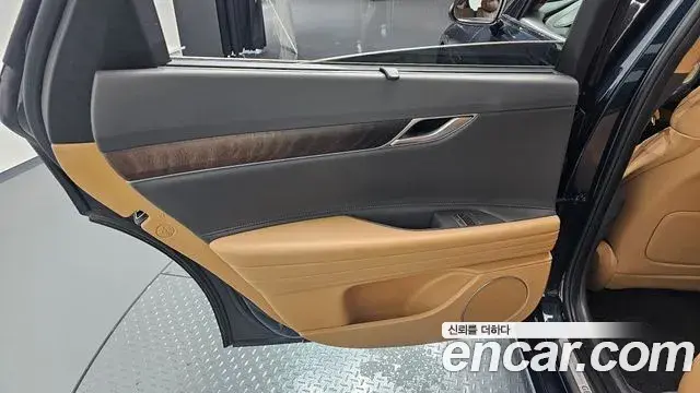Genesis G80 2021 — ფოტო 24/33
