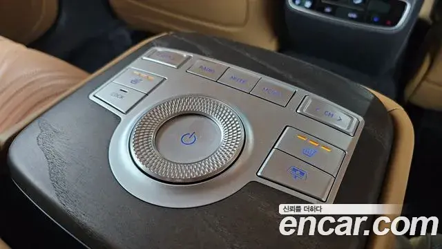 Genesis G80 2021 — ფოტო 13/33