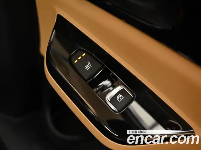 Kia Carnival 2022 — Фото 11/20