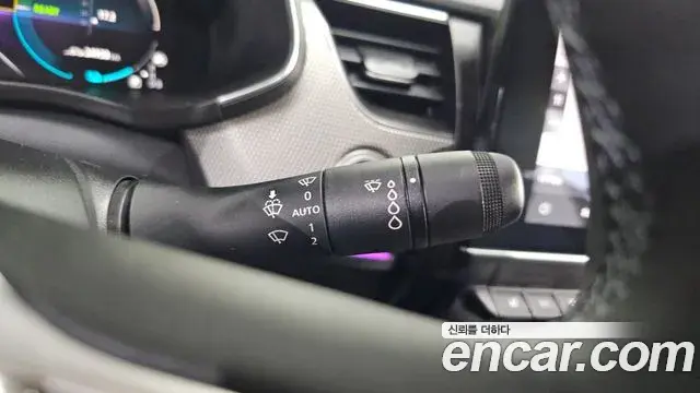 Renault Samsung Arkana 2024 — Фото 17/20