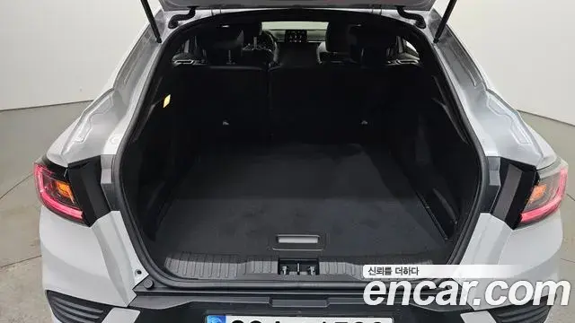 Renault Samsung Arkana 2024 — Şəkil 25/30