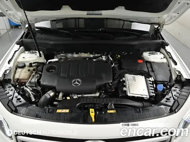 Mercedes-Benz GLB-Class 2021 — Şəkil 5/20