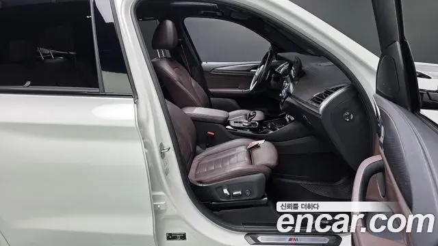 BMW X3 2022 — Şəkil 30/32