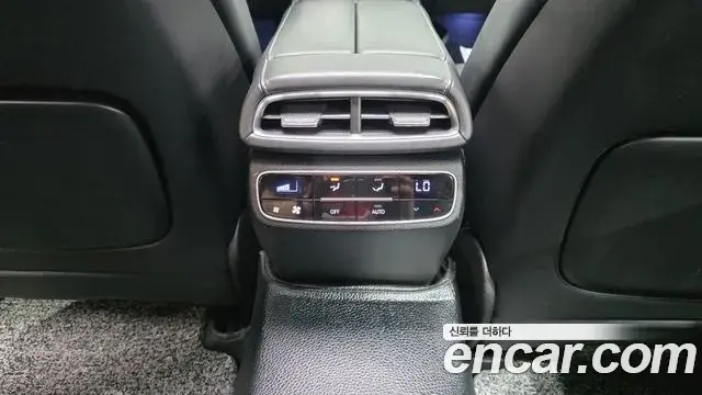 Genesis G80 2021 — ფოტო 10/41