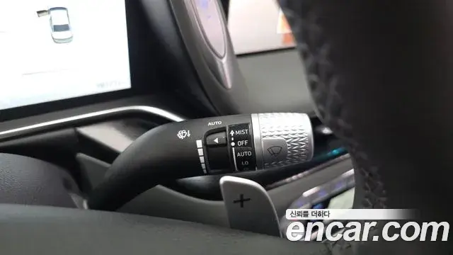 Genesis G90 2025 — Photo 28/34