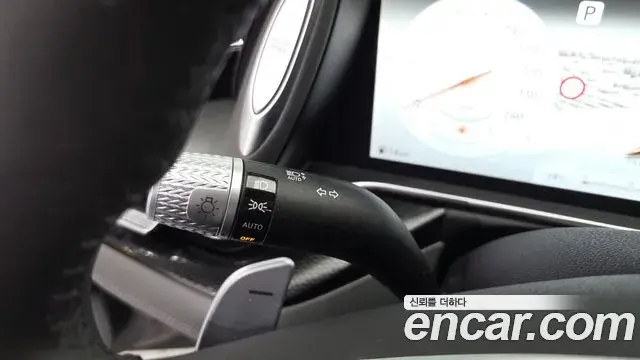 Genesis G90 2025 — Photo 14/34