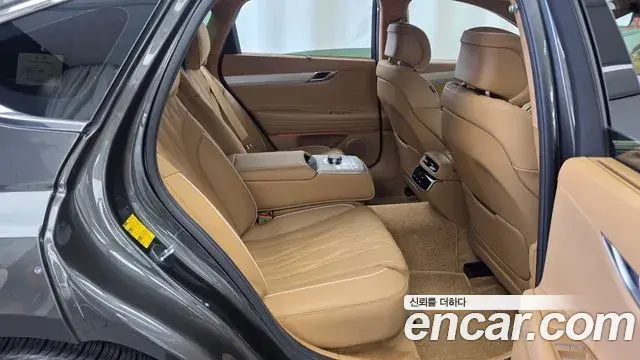 Genesis G80 2024 — Photo 11/20