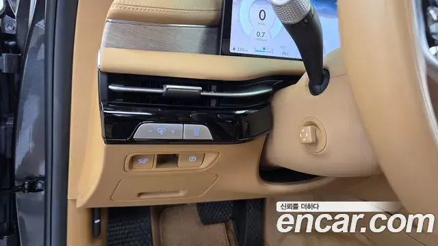 Genesis G80 2024 — Photo 10/20