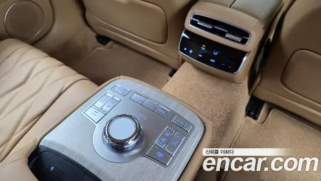 Genesis G80 2024 — Photo 16/20