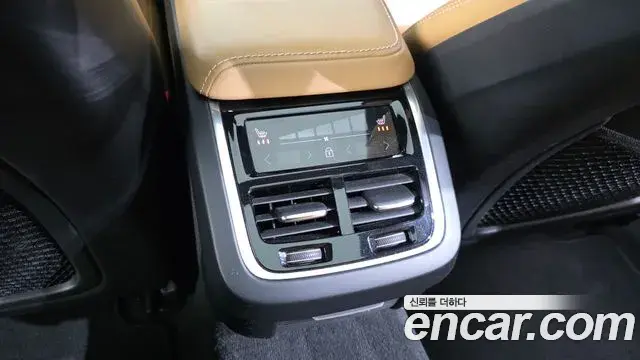 Volvo V60 Cross Country 2019 — ფოტო 10/34