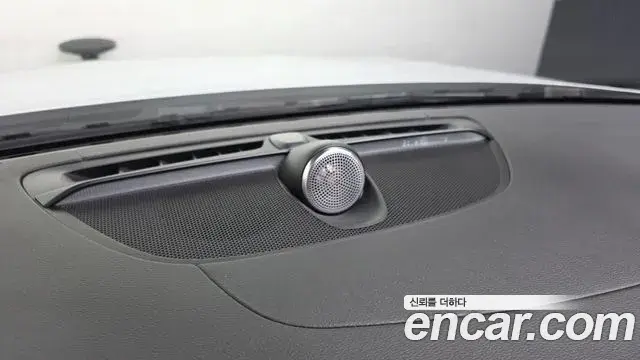 Volvo V60 Cross Country 2019 — ფოტო 31/34