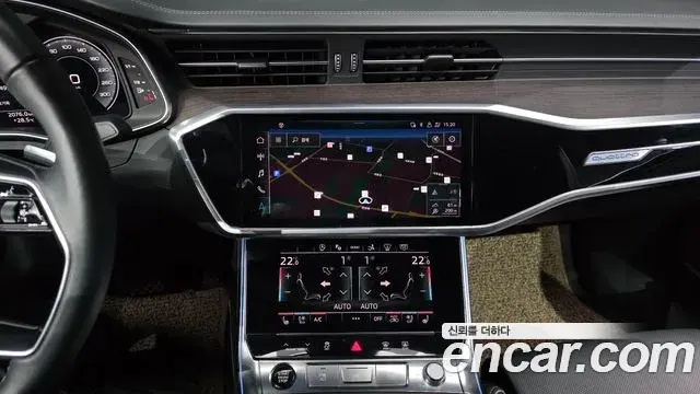 Audi A7 2022 — Şəkil 18/35