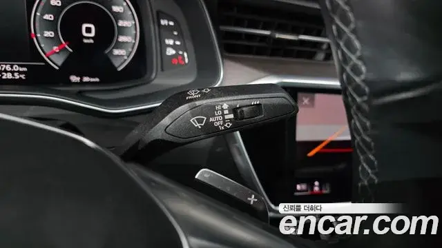 Audi A7 2022 — Şəkil 10/35