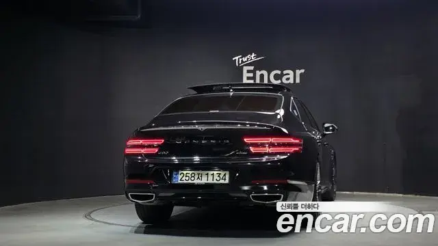 Genesis G80 2021 — Photo 25/34