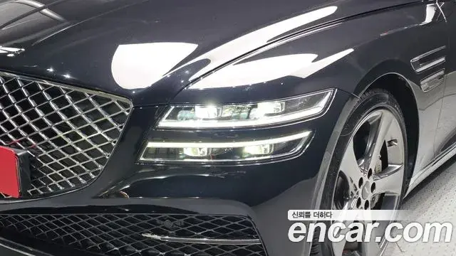 Genesis G80 2021 — Photo 17/34
