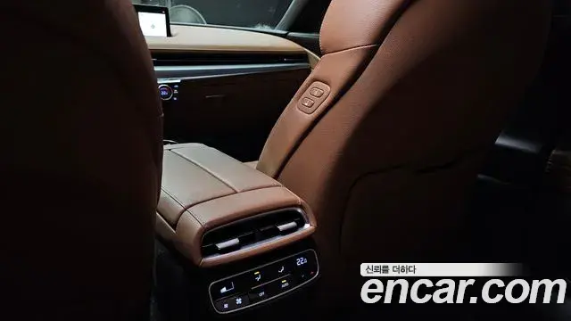 Genesis G80 2021 — Photo 13/34