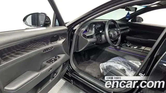 Genesis G90 2025 — Photo 7/33