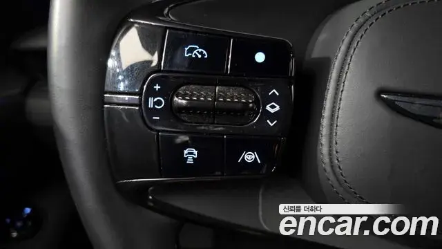 Genesis G90 2025 — Photo 18/33