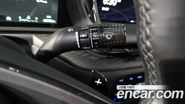 Genesis G90 2025 — Photo 14/33