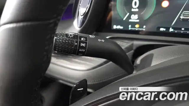 Genesis G90 2025 — Photo 8/33