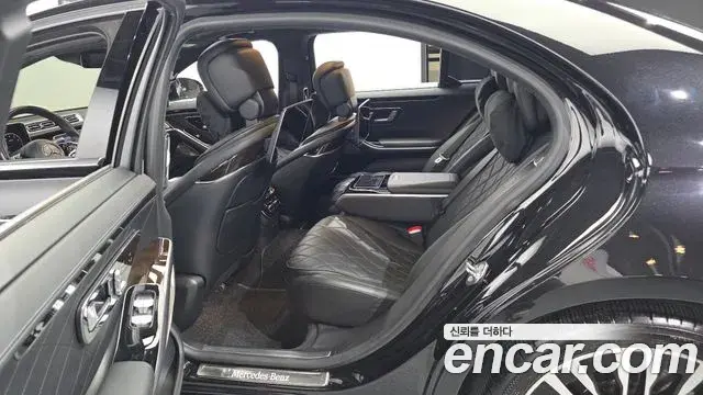 Mercedes-Benz S-Class 2021 — Фото 11/20