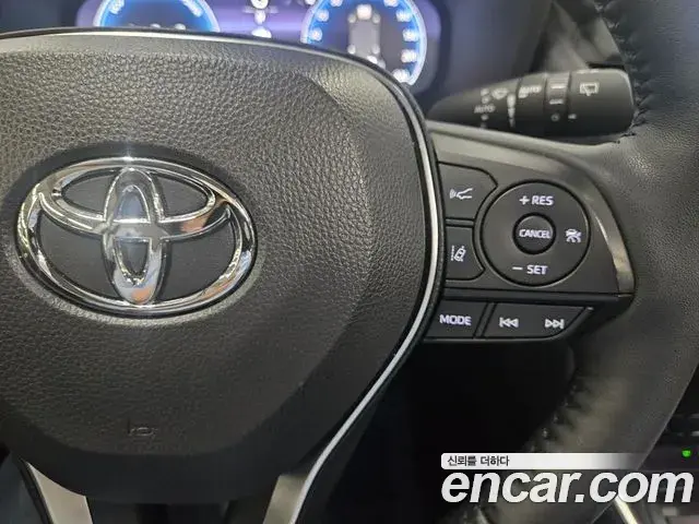 Toyota RAV4 2025 — Photo 18/18