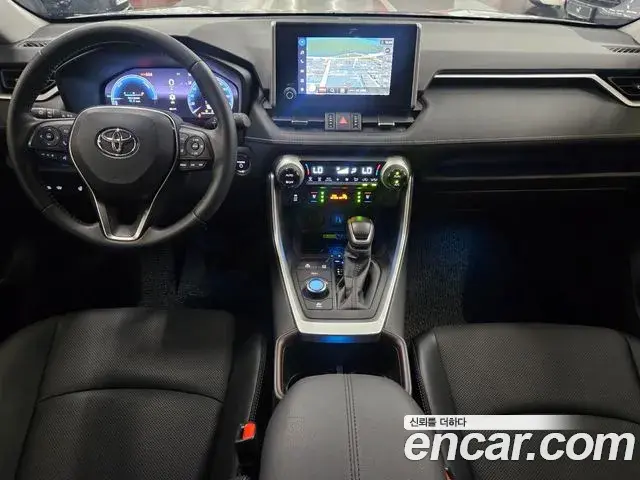 Toyota RAV4 2025 — Photo 17/18