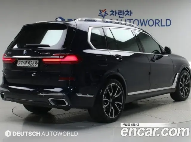 BMW X7 2020 — Photo 2/3