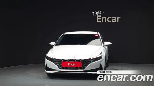 Hyundai Avante 2023 — Фото 3/20