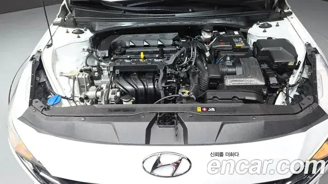 Hyundai Avante 2023 — Фото 6/20