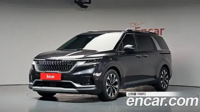 Kia Carnival 2022 — Фото 1/20