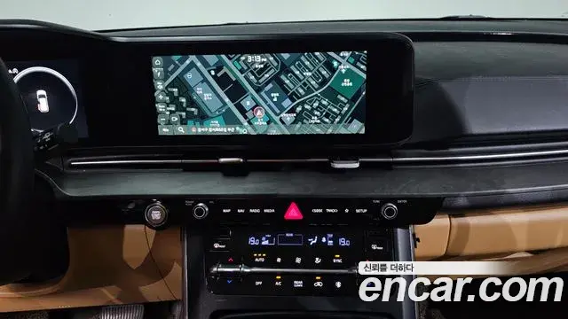 Kia Carnival 2022 — Фото 14/20
