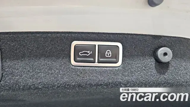 Genesis G70 2022 — ფოტო 1/31