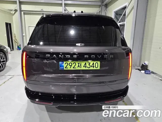 Land Rover Range Rover 2025 — Фото 4/19