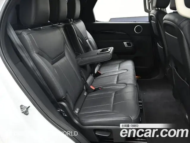 Land Rover Discovery 5 2019 — ფოტო 9/20