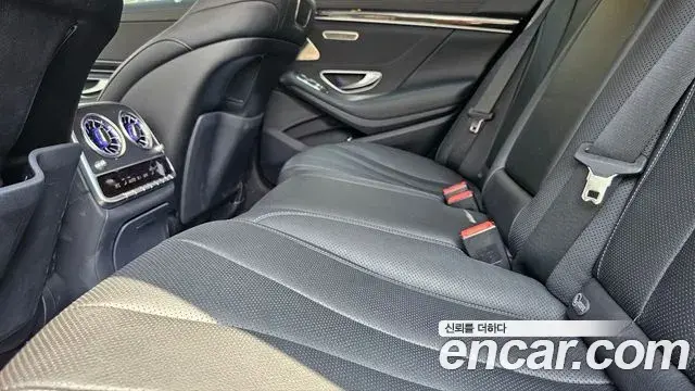 Mercedes-Benz S-Class 2018 — Фото 18/18