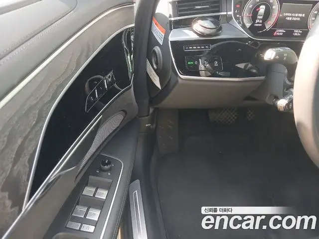 Audi A8 2023 — Şəkil 6/20