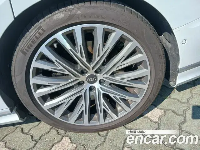 Audi A8 2023 — Şəkil 20/20
