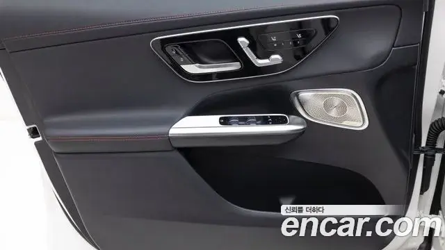 Mercedes-Benz GLC-Class 2025 — Фото 14/20