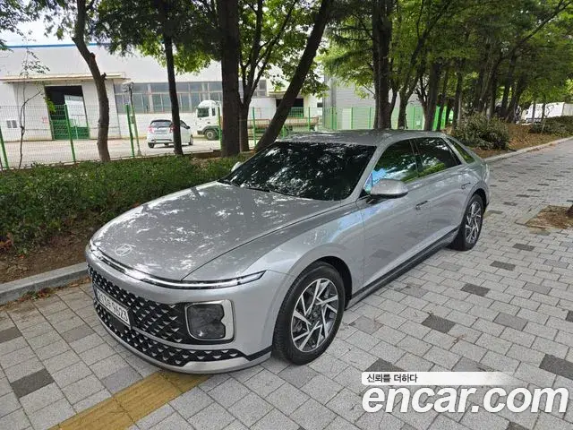 Hyundai Grandeur 2023 — Фото 10/18