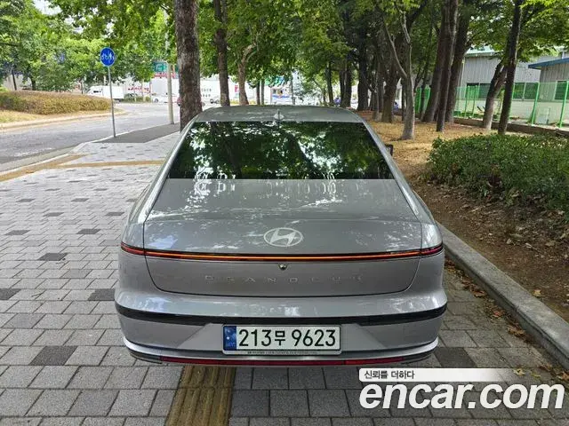 Hyundai Grandeur 2023 — Фото 5/18