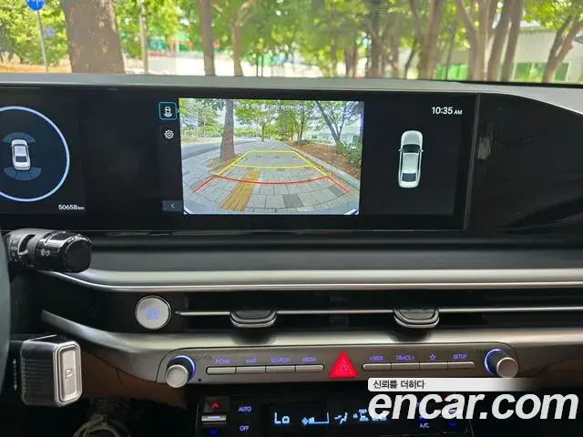 Hyundai Grandeur 2023 — Фото 17/18