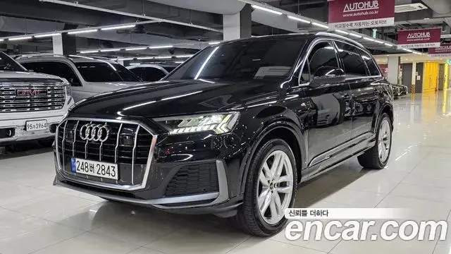 Audi Q7 2023 — Фото 4/19